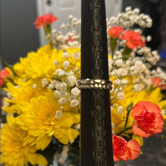 Silver Textured Band Ring Set of 2 Size 9 - Picture 2 of 4